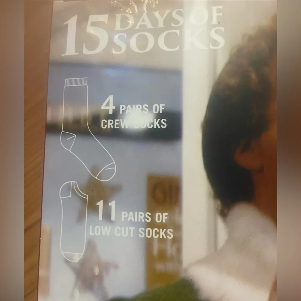 Men's Buddy The Elf 15 Days of Socks Advent Calendar 6-12 Assorted #C449 NWT